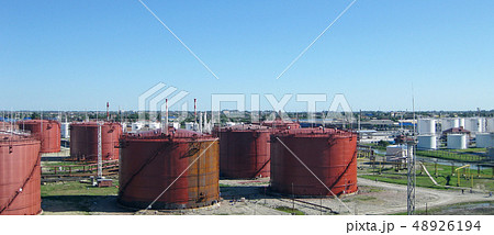Tank the vertical steel. Capacities 48926194
