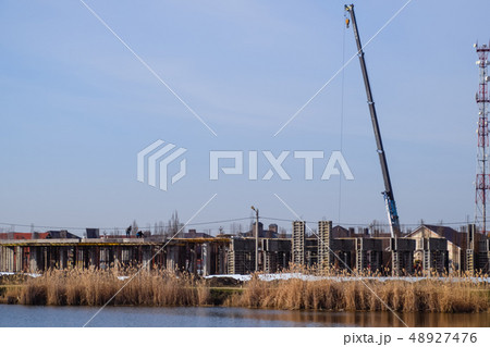 Construction of a residential building, 48927476