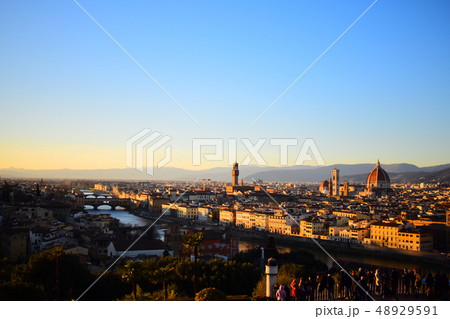 ミケランジェロ広場からの風景 48929591