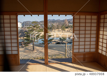 楽山園 梅の茶屋からの眺め 日本庭園 群馬県甘楽町 楽山園 梅の茶屋からの眺め 日本庭園 群馬県甘楽町 48937008