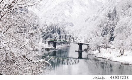 福島県只見線の鉄道 福島県只見線の鉄道 48937238