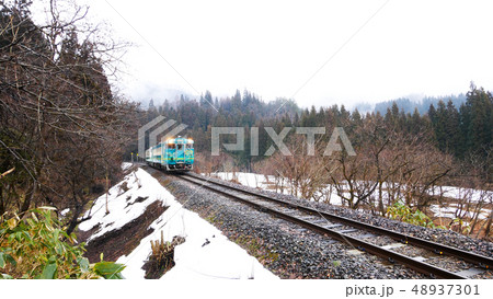 福島県只見線の鉄道 48937301