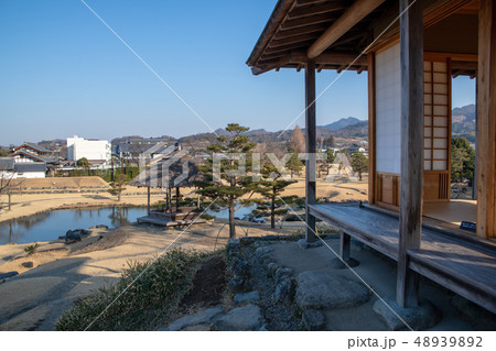 楽山園　梅の茶屋からの眺め　日本庭園　群馬県甘楽町　 48939892