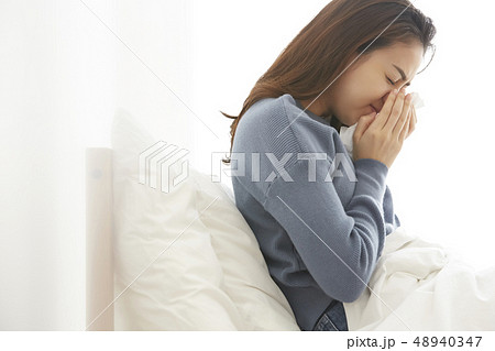 女性 体調不良 女性 体調不良 48940347
