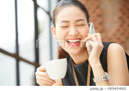 女性　ビジネス 48940460