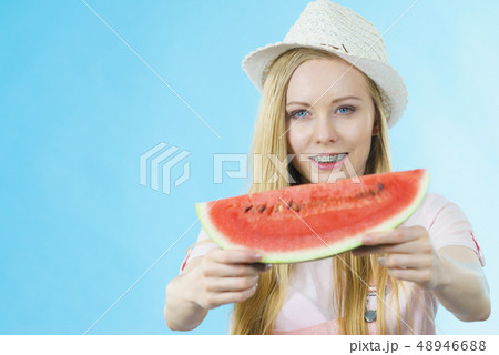 woman holding watermelon fruit woman holding watermelon fruit 48946688