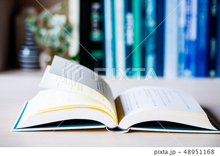 本 書籍 書物 読書 本 書籍 書物 読書 48951168