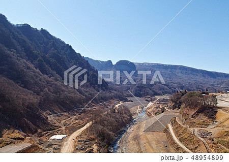 【群馬県】奇岩・丸岩城 丸岩（八ッ場ダム建設地） 48954899
