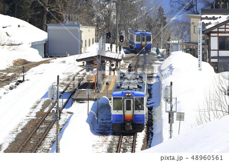 冬の森宮野原駅(飯山線) 冬の森宮野原駅(飯山線) 48960561