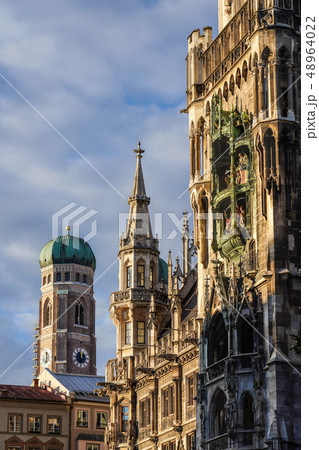 The New Town Hall at Marienplatz in Munich, Bavaria, Germany 48964022