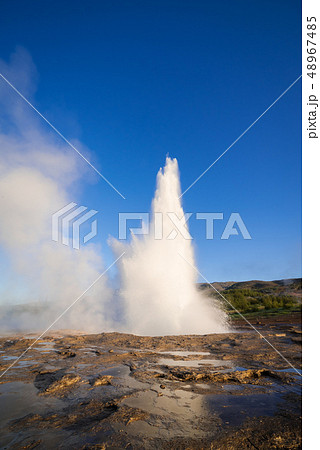 Eruption of the geyser in Iceland Eruption of the geyser in Iceland 48967485