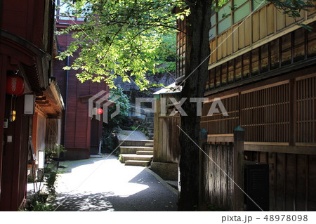 金沢 街並み 裏道 金沢 街並み 裏道 48978098