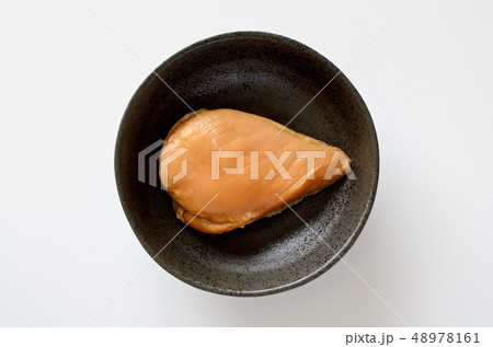 サラダチキン　スモーク 48978161