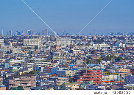 生田配水池から神奈川県川崎市多摩区、東京新宿方面眺望 生田配水池から神奈川県川崎市多摩区、東京新宿方面眺望 48982559