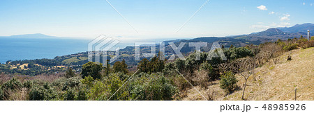 小室山（伊東市）山頂からの景色 48985926