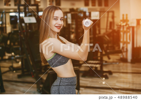 girl in a gym 48988540