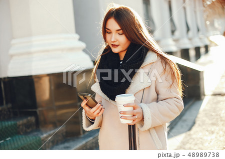 girl with coffee 48989738