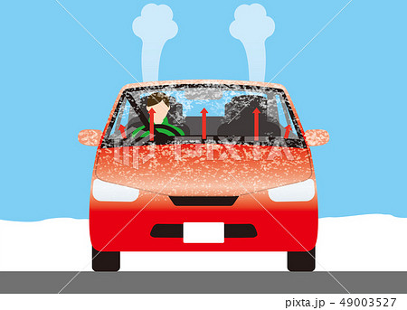 自動車のフロントガラスについた霜をデフロスターで溶かす 49003527