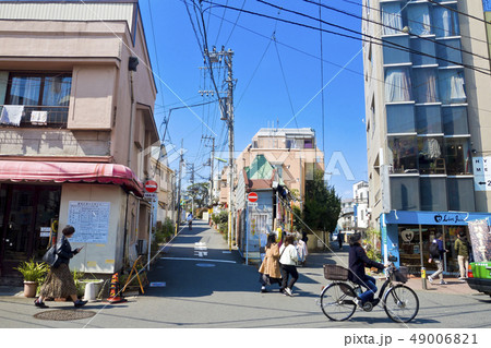 【東京都】下北沢の街並み 【東京都】下北沢の街並み 49006821