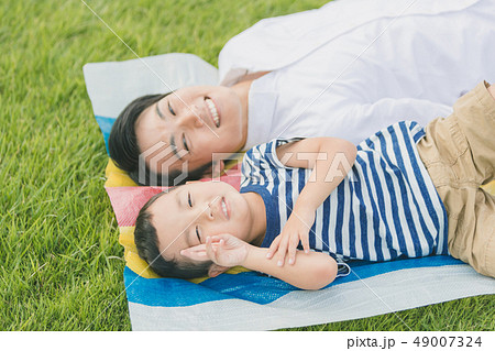 5 years old 5 years old 49007324