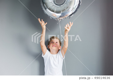 Happy boy ballon number 8 birthday gray wall 49014636