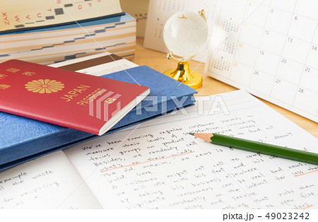 英語　勉強　学習　ノート　留学　勉強イメージ　海外赴任 49023242