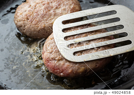 ハンバーグ 49024858