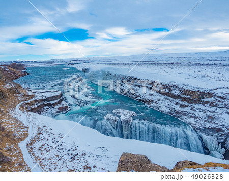 グトルフォスの滝(アイスランド) グトルフォスの滝(アイスランド) 49026328