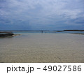 海を家族で独り占め 49027586