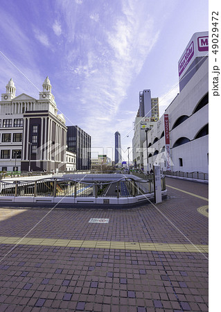 山口　下関　JR下関駅　エキマチ広場　海峡ゆめタワー方面を望む 49029472