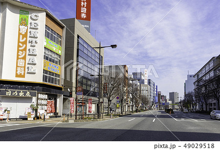 山口　下関　JR下関駅　エキマチ広場　国道9号唐戸方面を望む 49029518