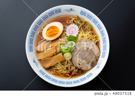 醤油ラーメン 醤油ラーメン 49037318