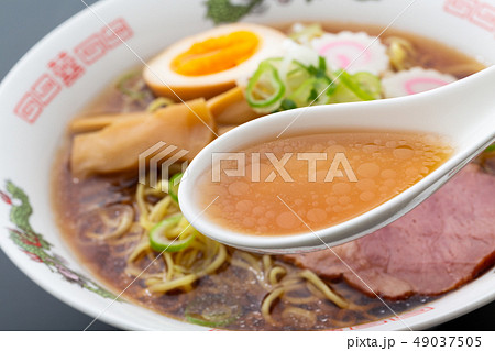 醤油ラーメン 49037505