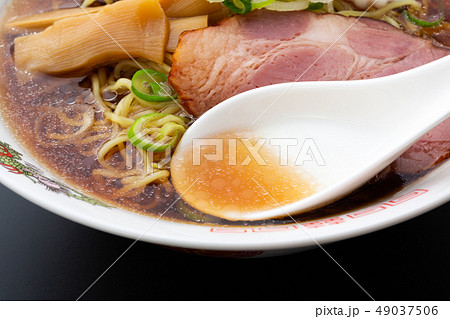 醤油ラーメン 49037506
