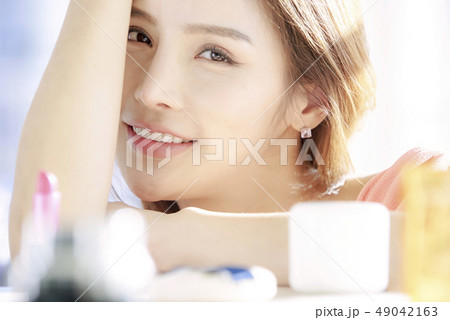 女性 ビューティー 女性 ビューティー 49042163