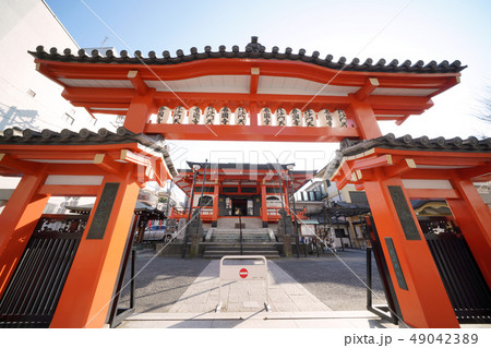 日本の東京都市景観　神楽坂・毘沙門天善國寺などを望む 49042389