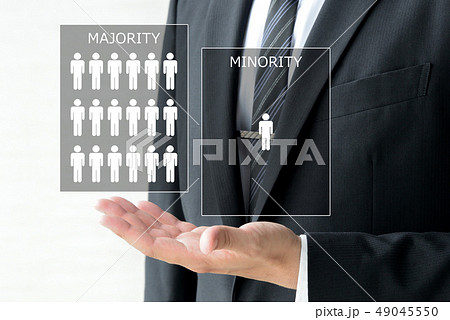 ビジネスイメージ―多数派と少数派 49045550