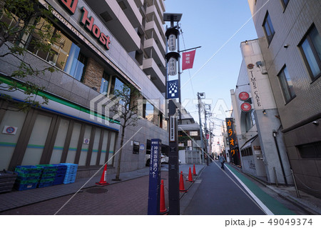 日本の東京都市景観 神楽坂・神楽坂仲通りなどを望む 日本の東京都市景観 神楽坂・神楽坂仲通りなどを望む 49049374