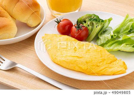 朝食イメージ（洋食） 49049805