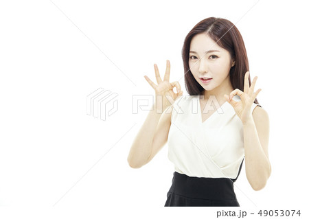 ビジネス ビジネスウーマン 若い女性 49053074