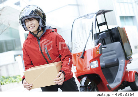 バイク便　デリバリー　配達員 49053364