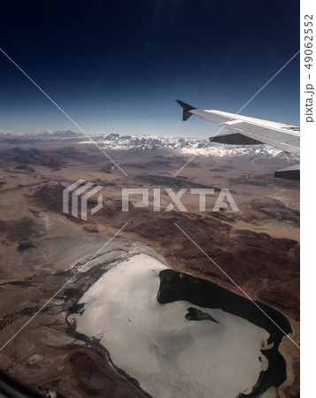 チベット高原・錯母折林・ヒマラヤ山脈 空撮 / Tibetan plateau from sky 49062552