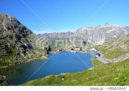 グラン=サン=ベルナール峠 - フランス、イタリア グラン=サン=ベルナール峠 - フランス、イタリア 49063040