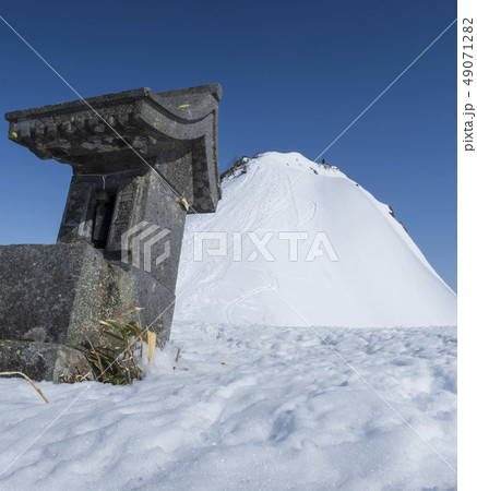 武尊山　祠　雪山 49071282
