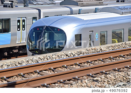 西武鉄道　特急Laview（ラビュー） 49076392