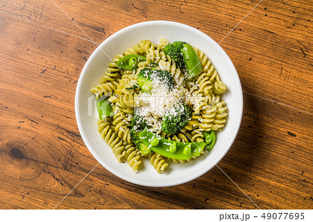 イタリアンパスタ　Twist pasta Carl pasta 49077695