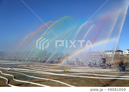 七色の放水 49081009