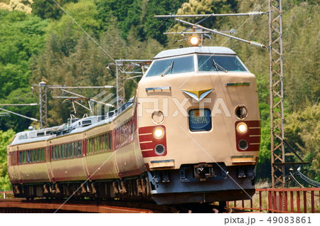 【485系・国鉄色】臨時特急「にちりん」　日豊本線　中山香～杵築 49083861