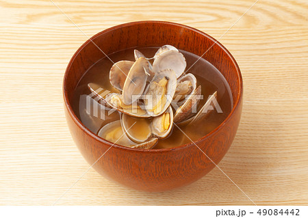 あさりの味噌汁 49084442