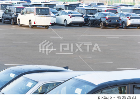 モータープール 車 駐車場 新車 輸出 モータープール 車 駐車場 新車 輸出 49092933